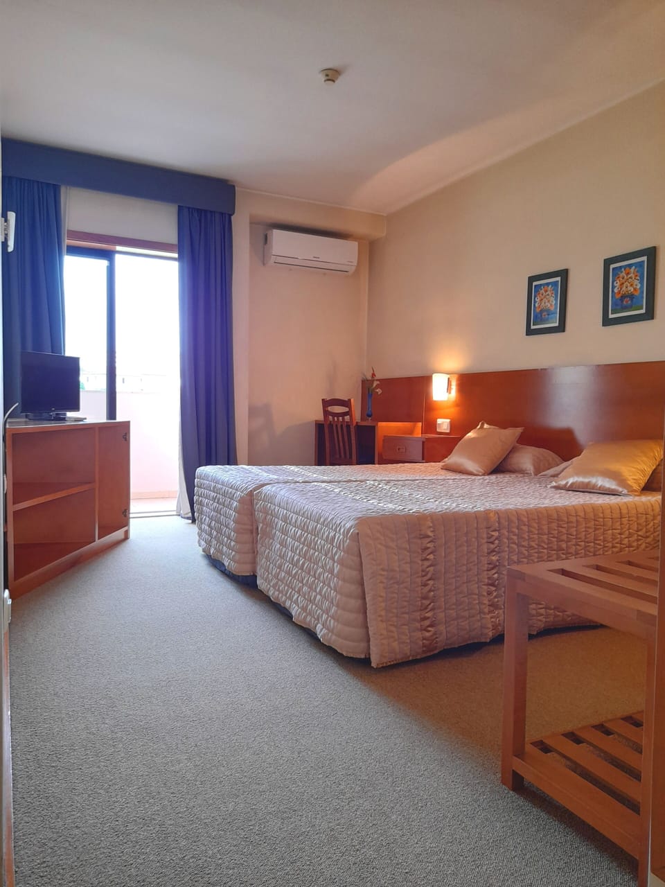 Soundproofing, free WiFi, wheelchair access