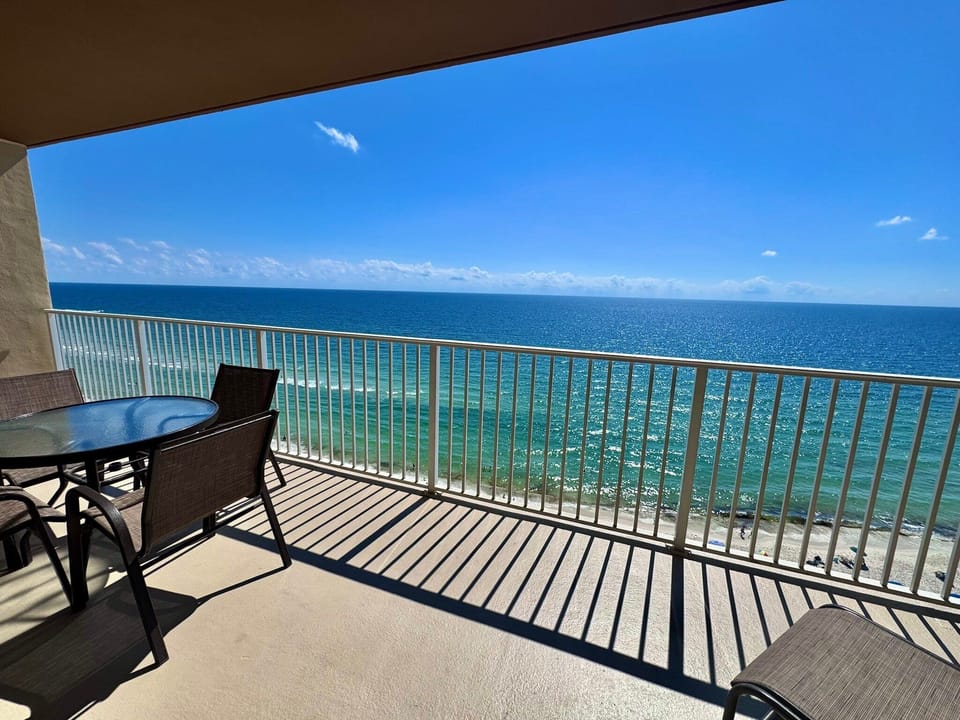 Condo, Multiple Beds, Hot Tub (Crystal Shores West 707) | Outdoor dining