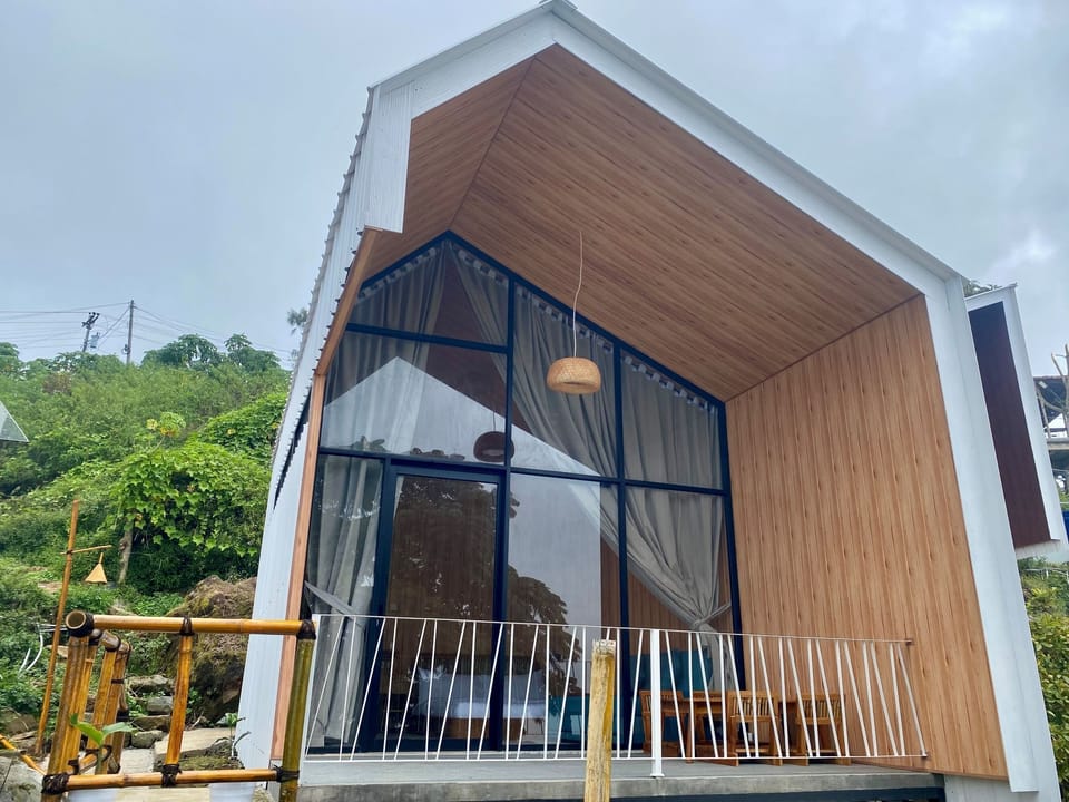 Cabin | Free WiFi