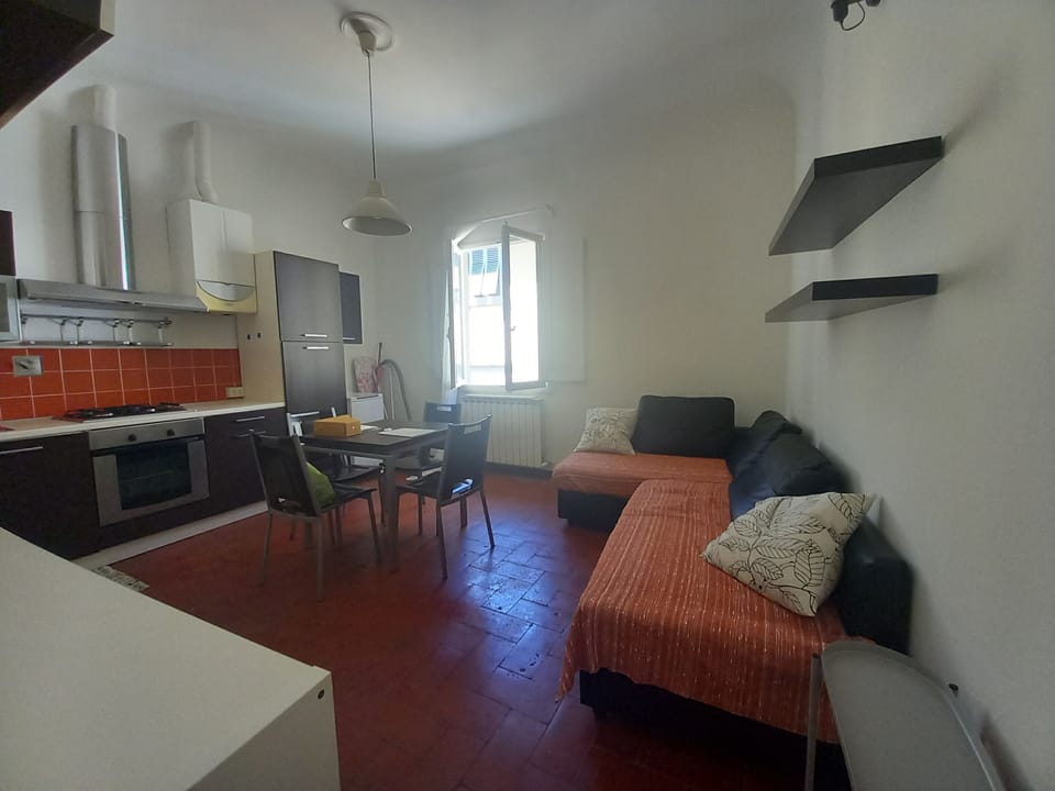 House | 1 bedroom