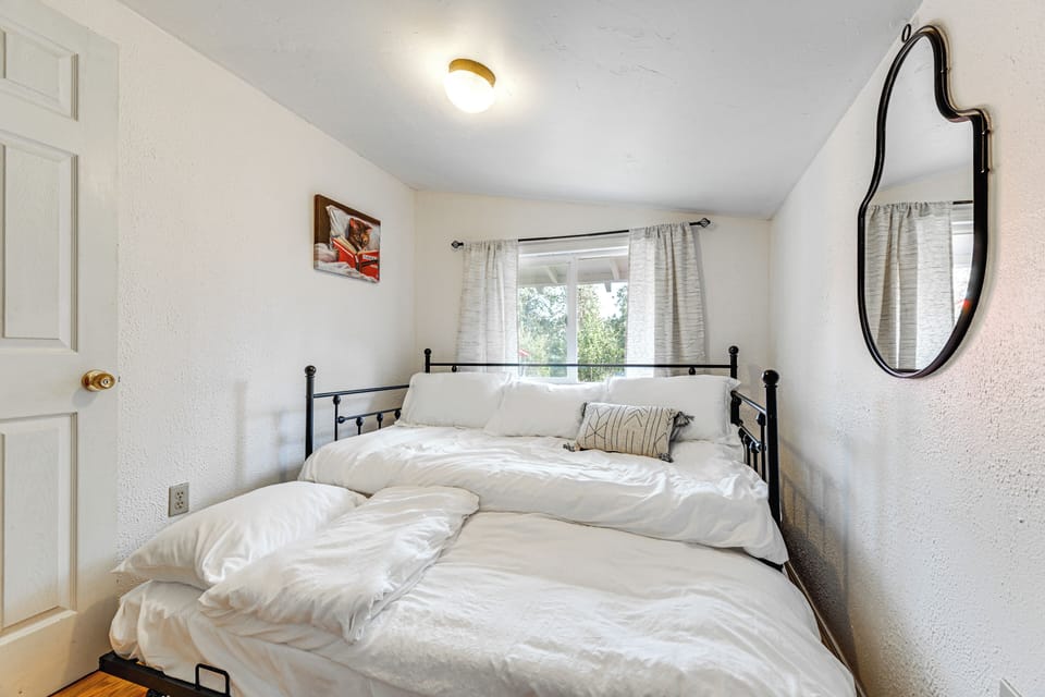 Cottage (2 Bedrooms) | Interior