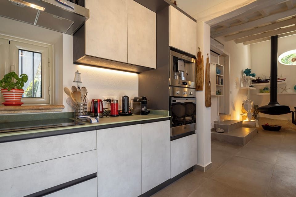 Villa, Garden View | Private kitchen | Full-size fridge, microwave, oven, dishwasher