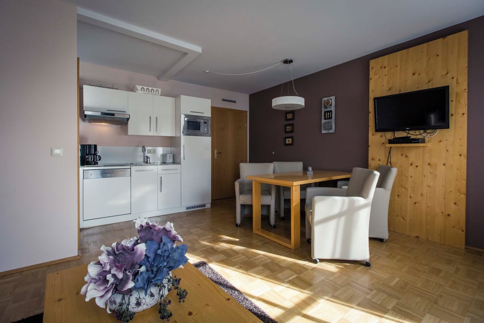 Ferienwohnung #5  mit Balkon | Private kitchen | Fridge, stovetop, dishwasher, coffee/tea maker