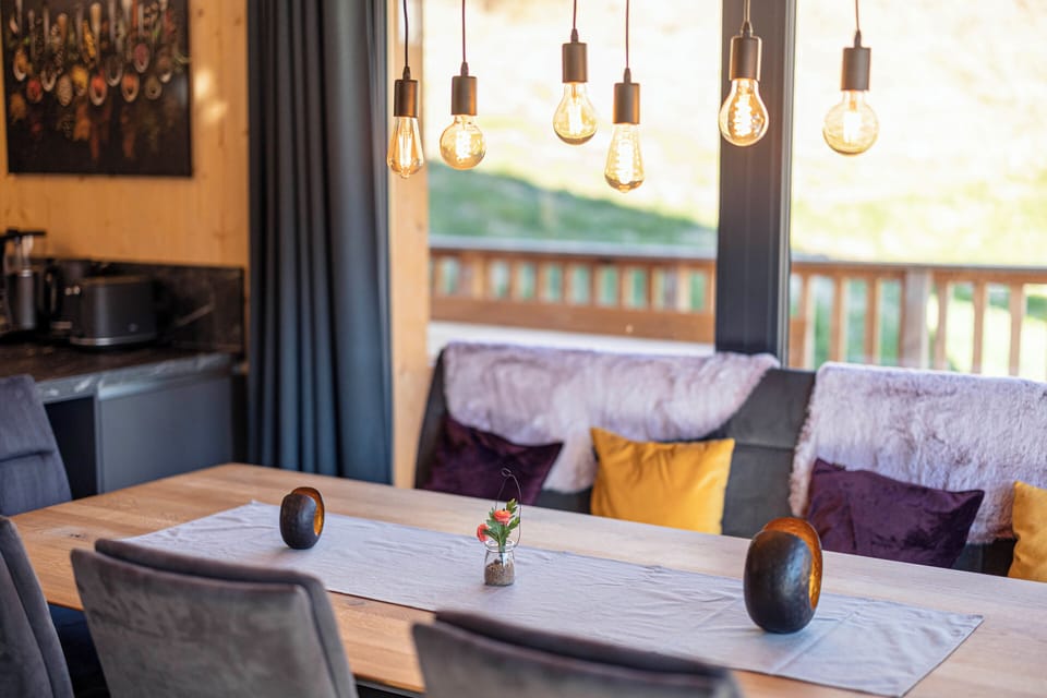 Chalet mit 4 Schlafzimmern für bis zu 10 Personen | 4 bedrooms, cribs (surcharge), WiFi (free), bed sheets