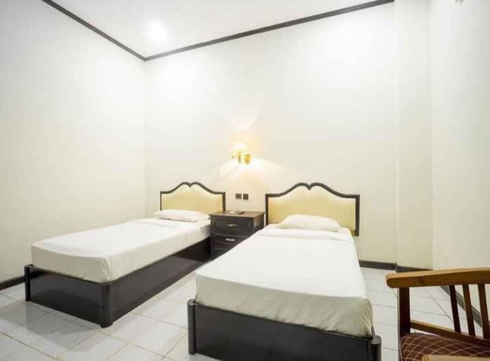 Standard Twin Room | WiFi (free)