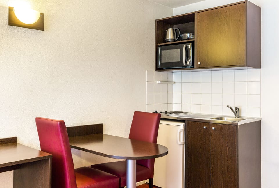 Private kitchenette