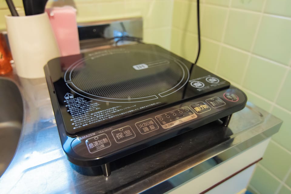 1-401, Non Smoking | Private kitchen | Fridge, microwave, stovetop, electric kettle