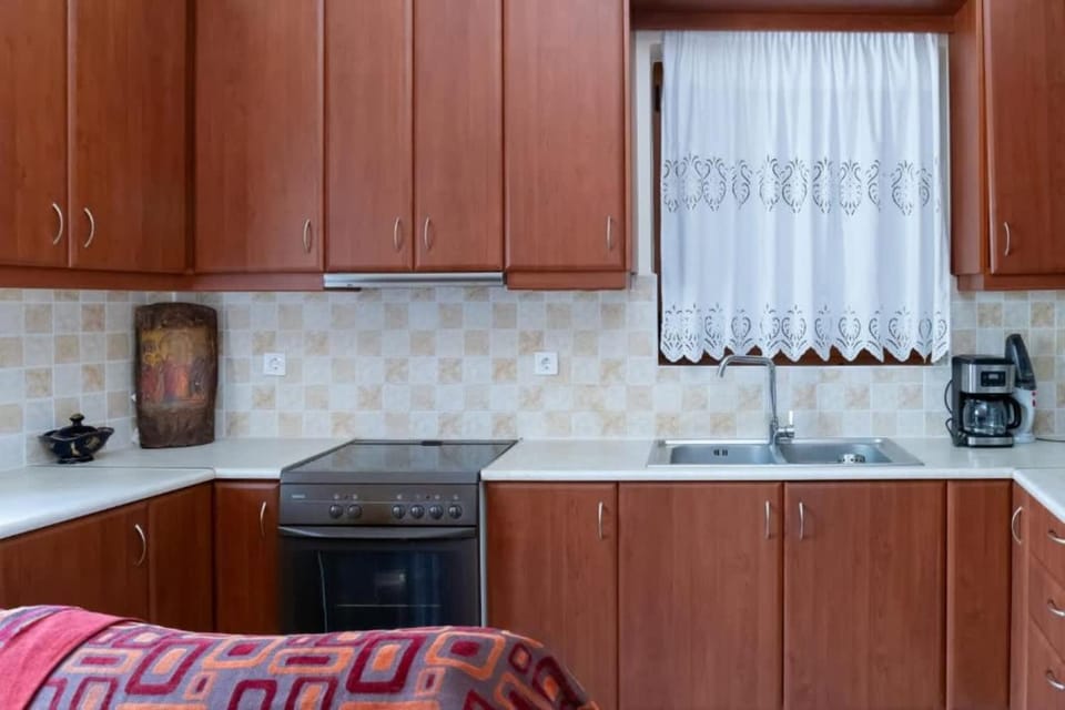 House | 2 bedrooms, soundproofing, Internet
