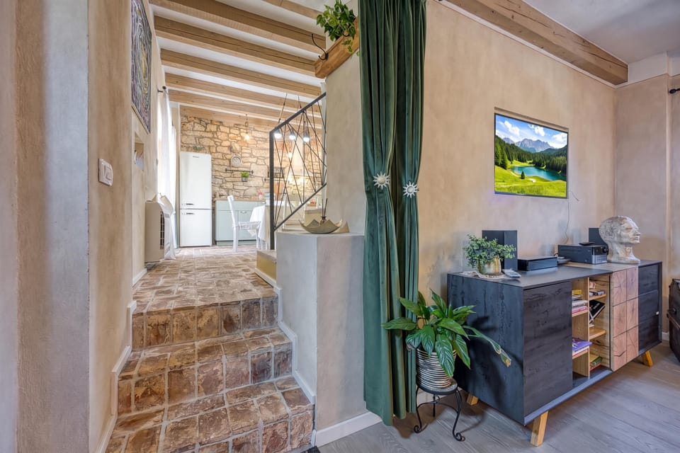 Honeymoon House, 2 Bedrooms, 2 Bathrooms (Foska Country Home with private Pool) | Interior