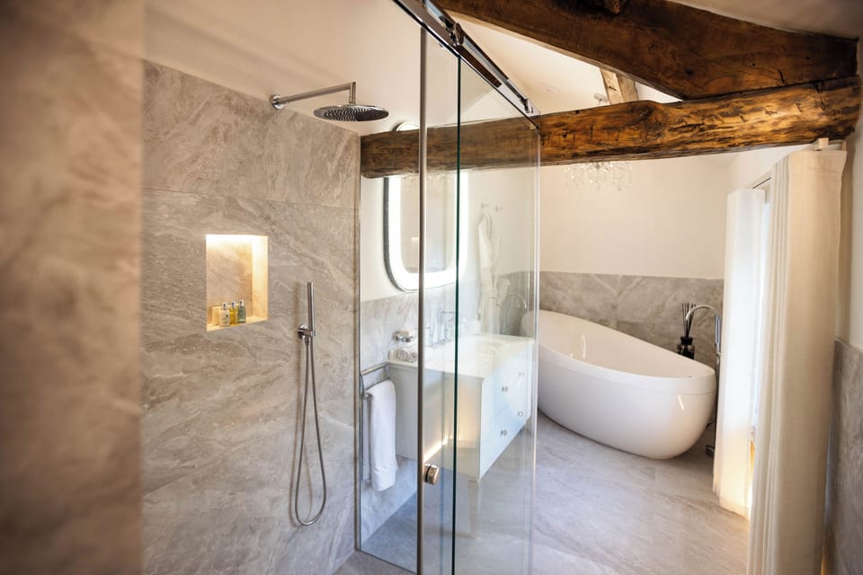 Deluxe Double Room, Courtyard View | Egyptian cotton sheets, premium bedding, in-room safe