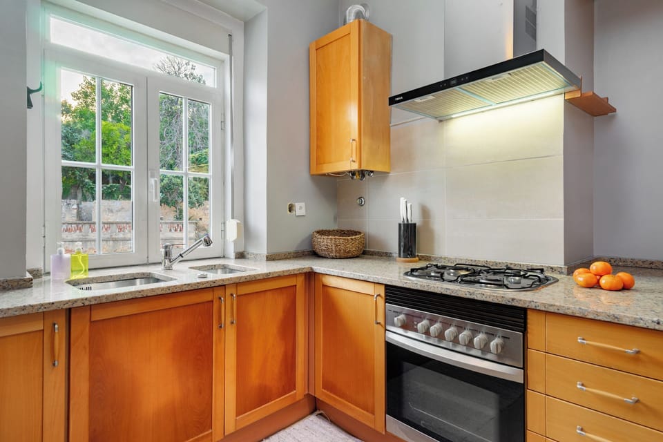 Apartment, 3 Bedrooms | Private kitchen