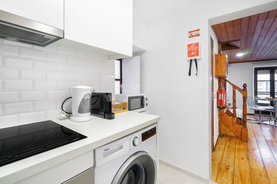 Apartment, 2 Bedrooms | Private kitchen | Electric kettle