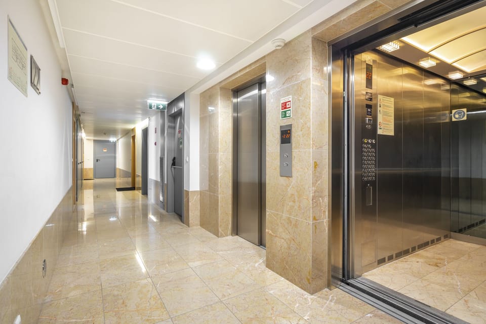Elevator