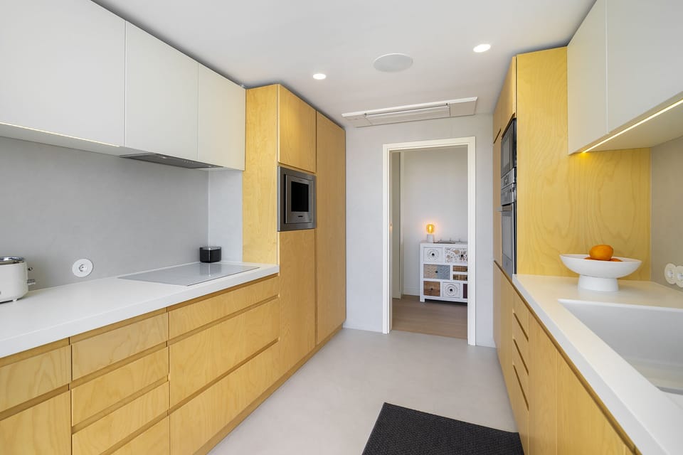 Apartment, 1 Bedroom | Private kitchen | Electric kettle, toaster