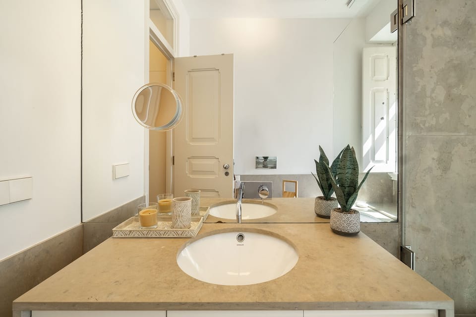 Classic Beauty & Modern Retreat In Príncipe Real Apartment in Lisbon