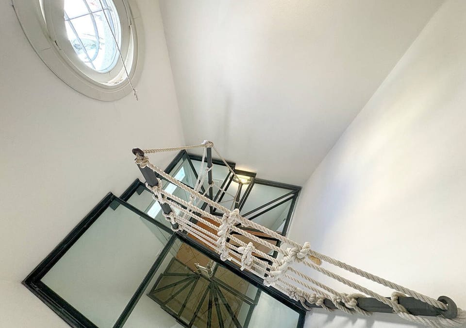 Basic Duplex, Sea View | 1 bedroom, free WiFi