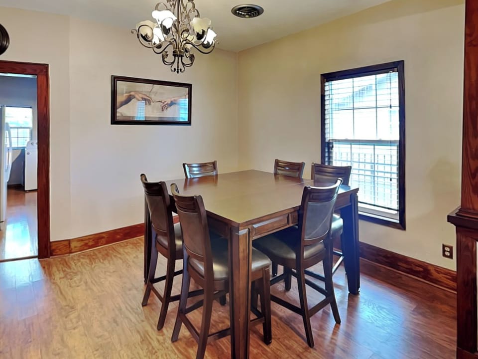 House (2 Bedrooms) | Property amenity