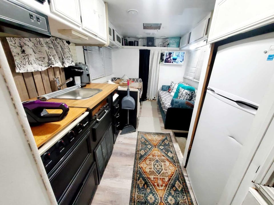 Mobile Home, 1 Bedroom, Patio | Private kitchen