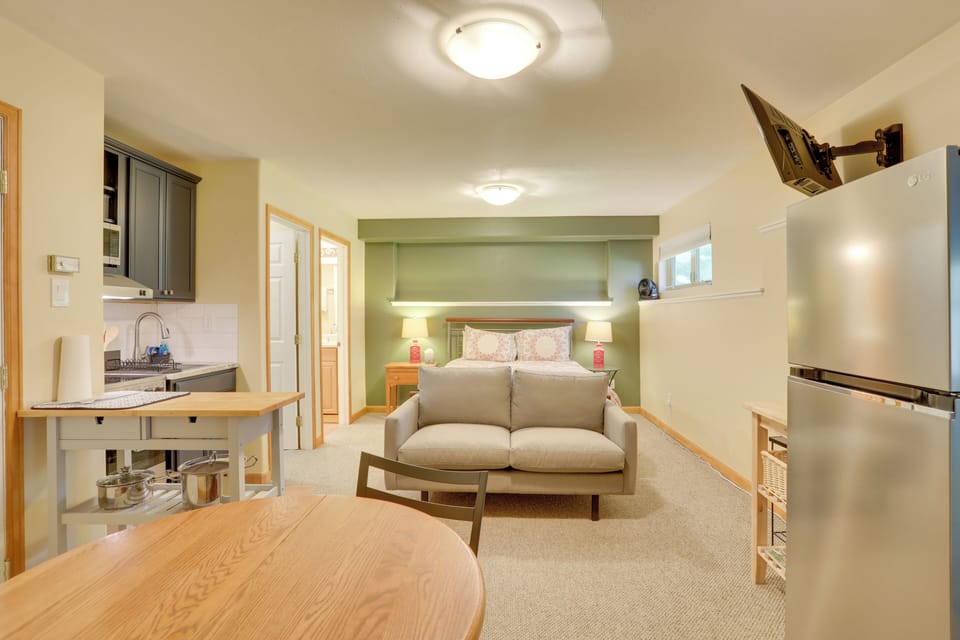 Apartment (0 Bedroom) | Front of property