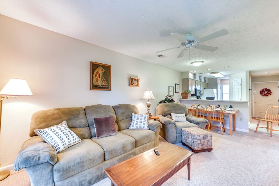 Apartment (2 Bedrooms) | Front of property