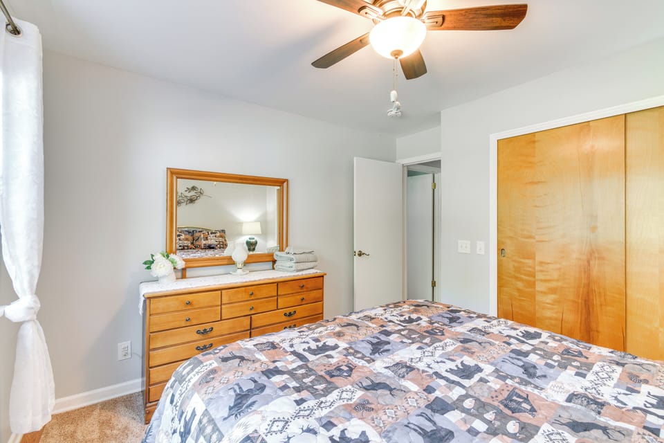 House (2 Bedrooms) | Interior