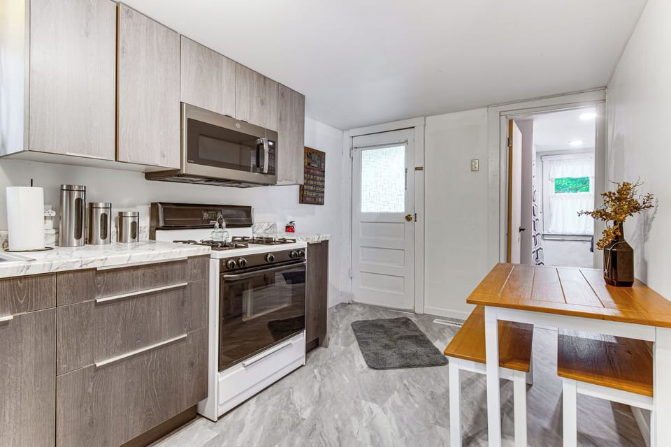 House (1 Bedroom) | Interior