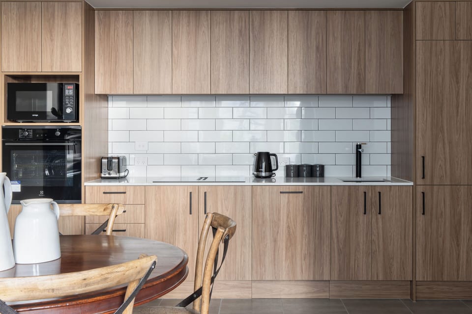 Premium Apartment, Non Smoking, City View | Private kitchen | Electric kettle, toaster