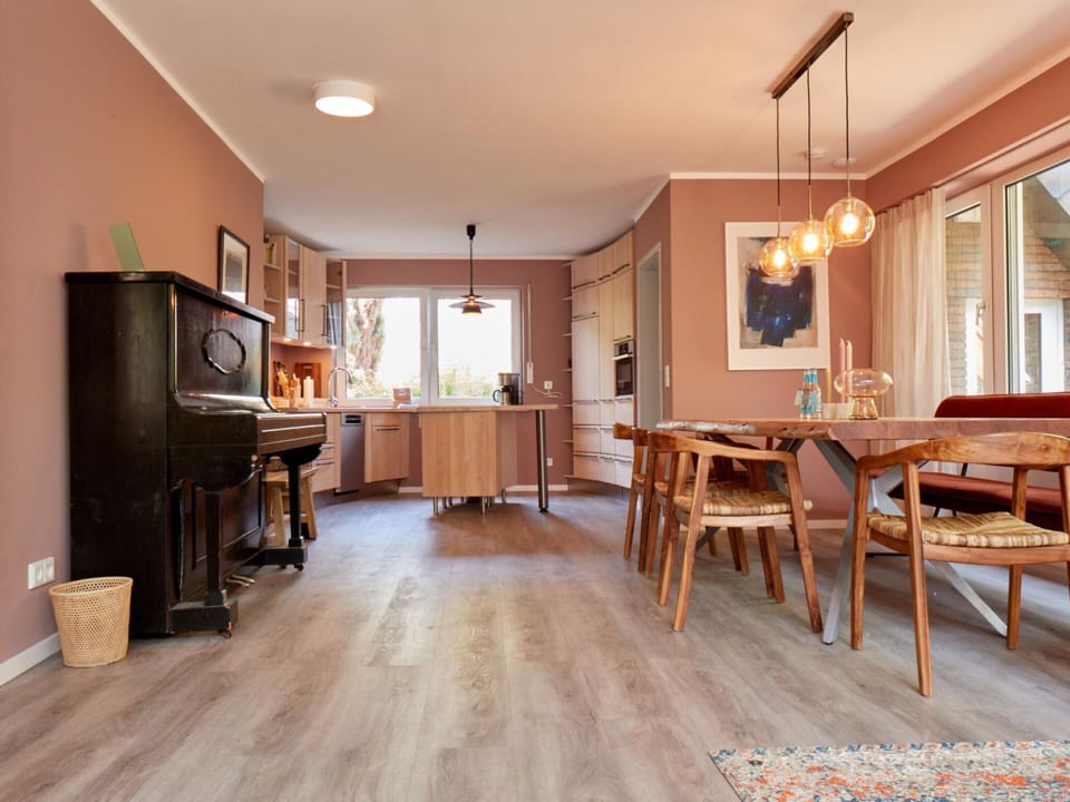 House | Dining