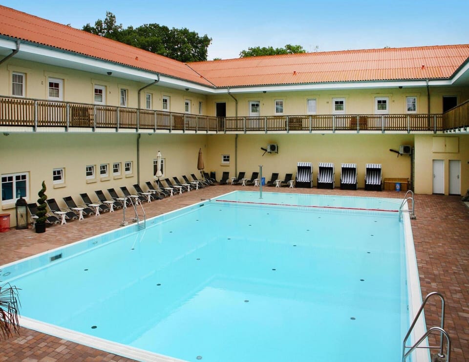 House | Pool | Indoor pool, outdoor pool
