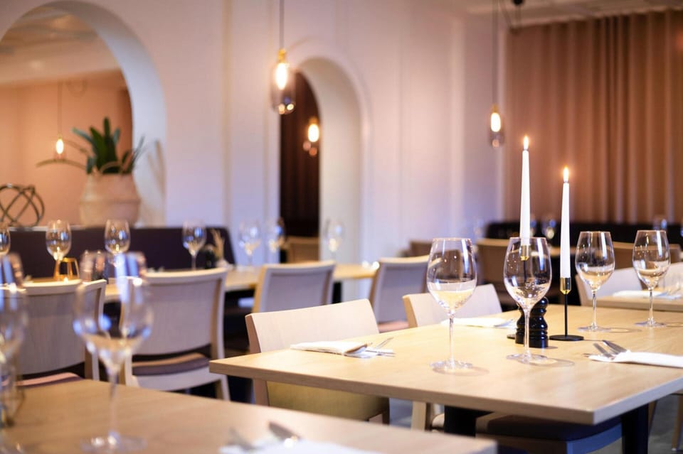 Apartment | Dining