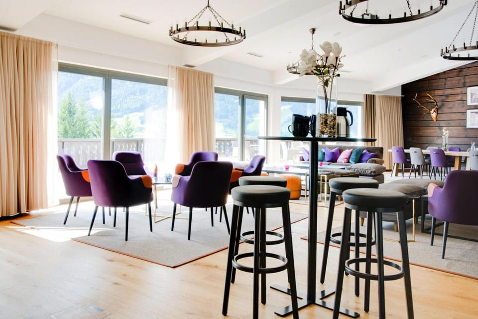 Apartment | Dining