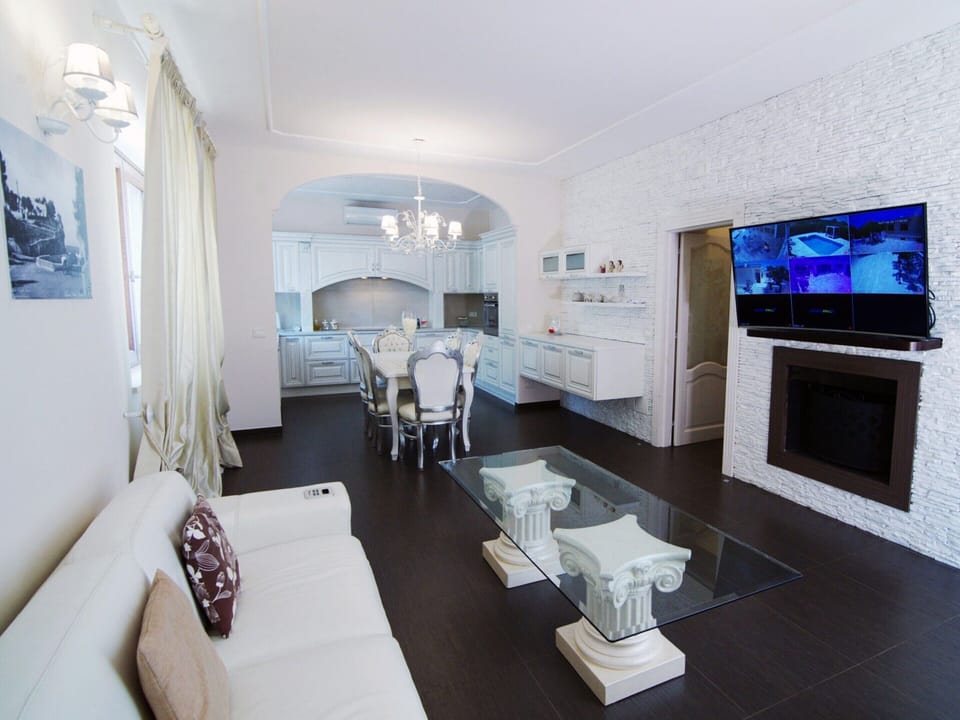 House | Living area