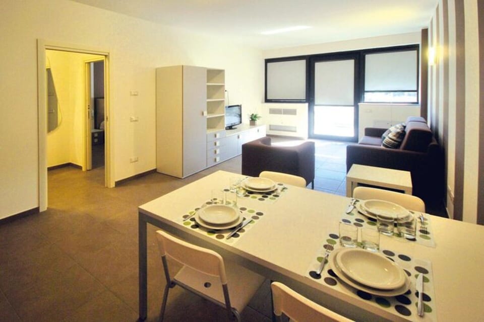 House | Dining