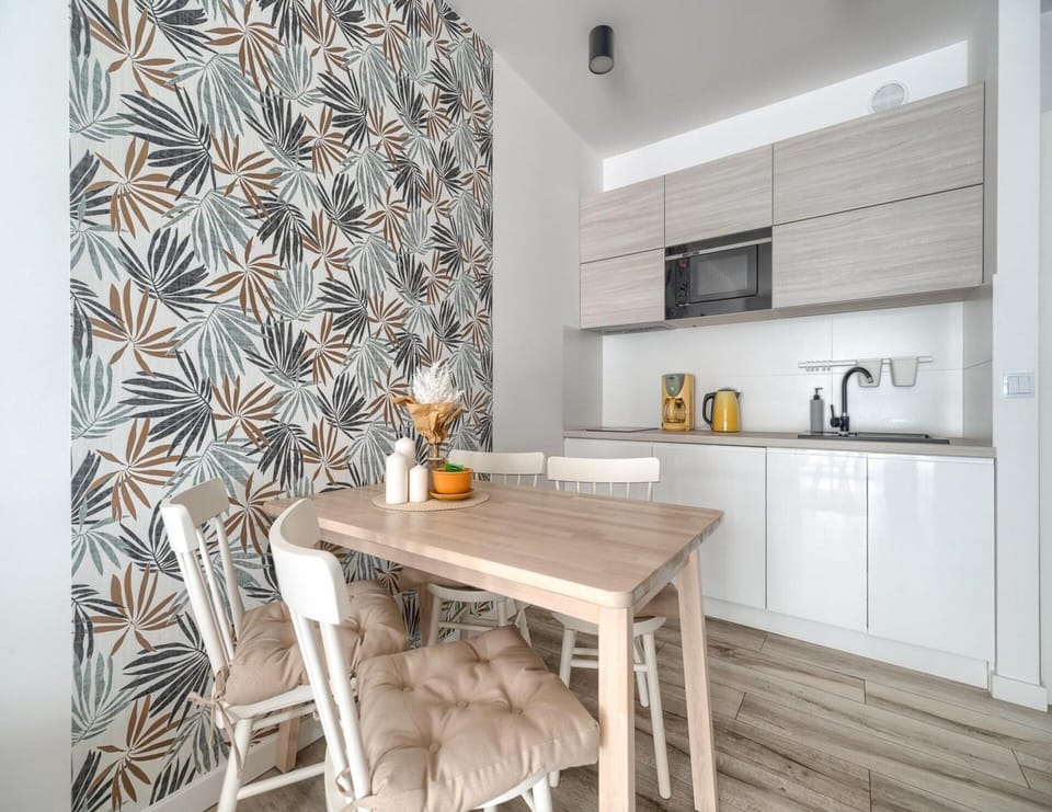 Apartment | Dining