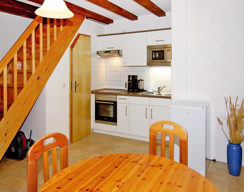 Apartment | Dining