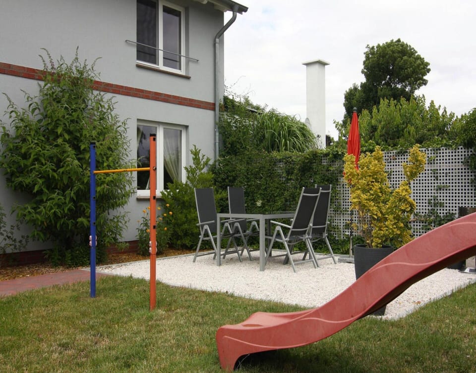 Apartment | Garden