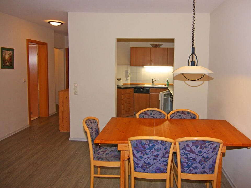 Apartment | Dining