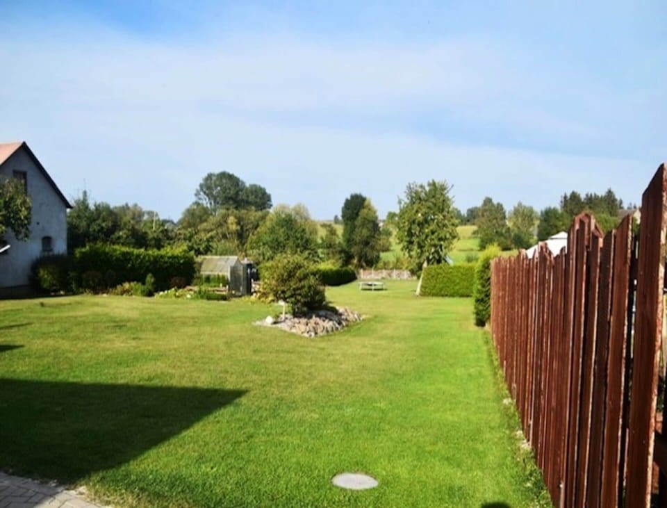 Apartment | Garden