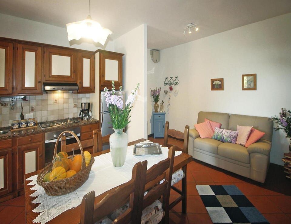 House | Dining