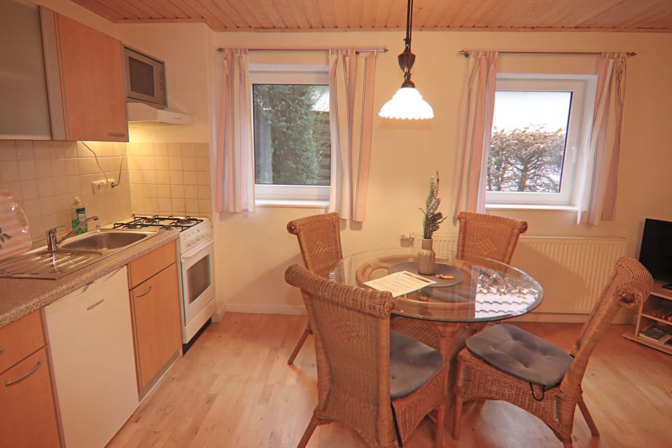 House | Private kitchen | Highchair