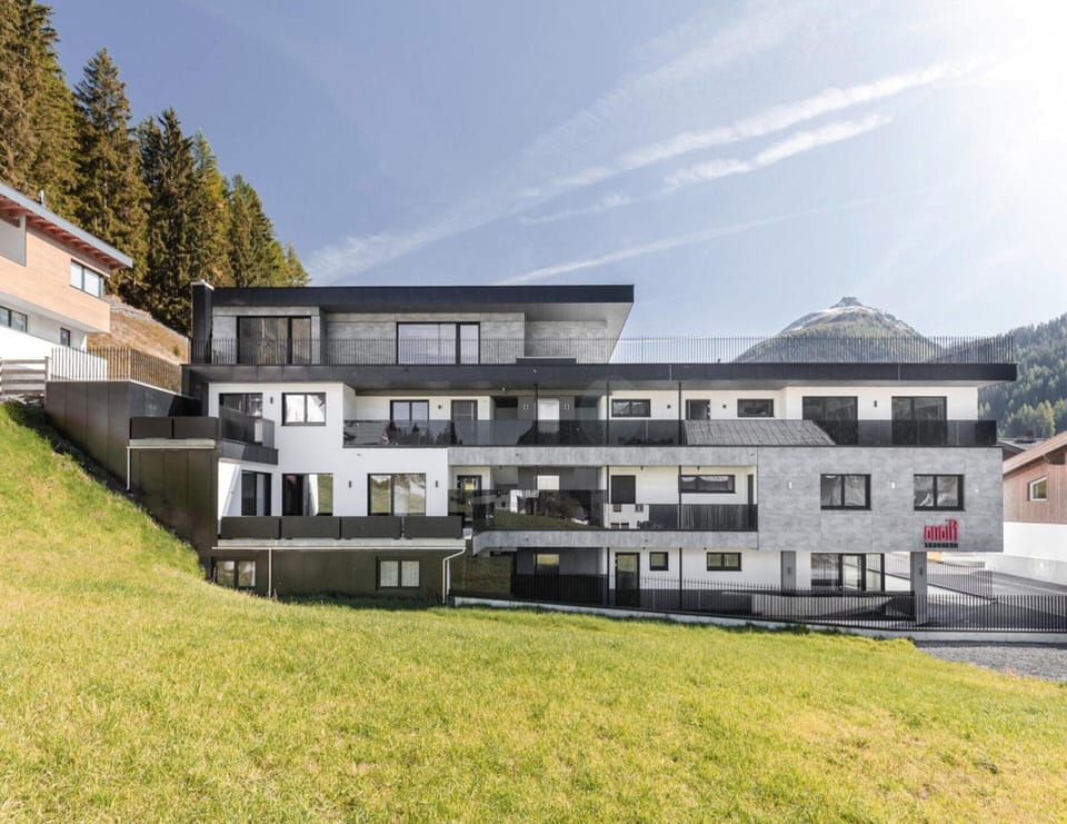Apartment | Exterior