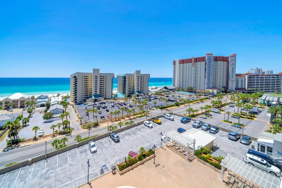 Condo, Multiple Beds (Laketown Wharf 903) | Parking | Self parking