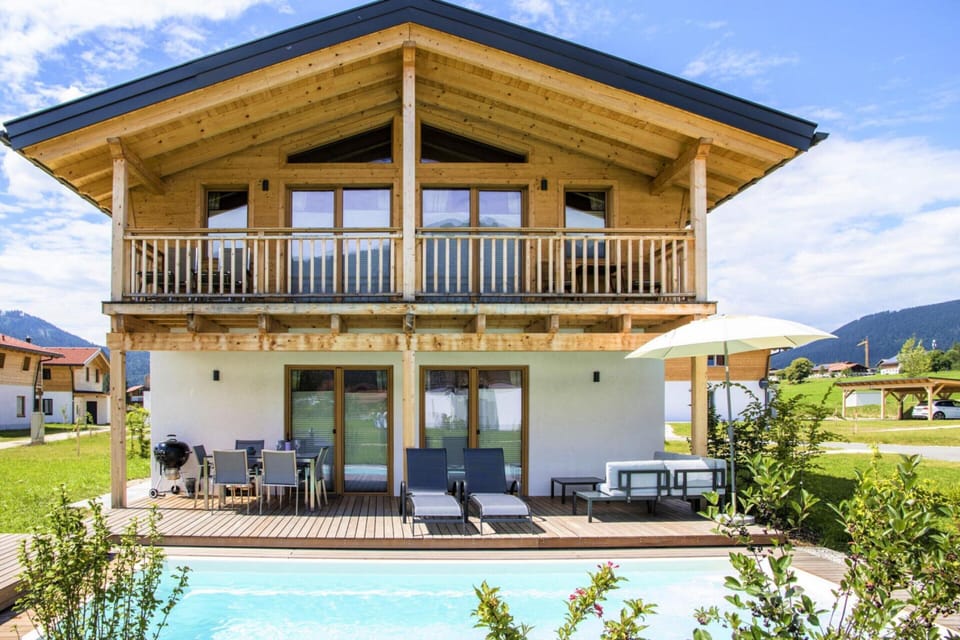 Chalet | Pool | Indoor pool, outdoor pool