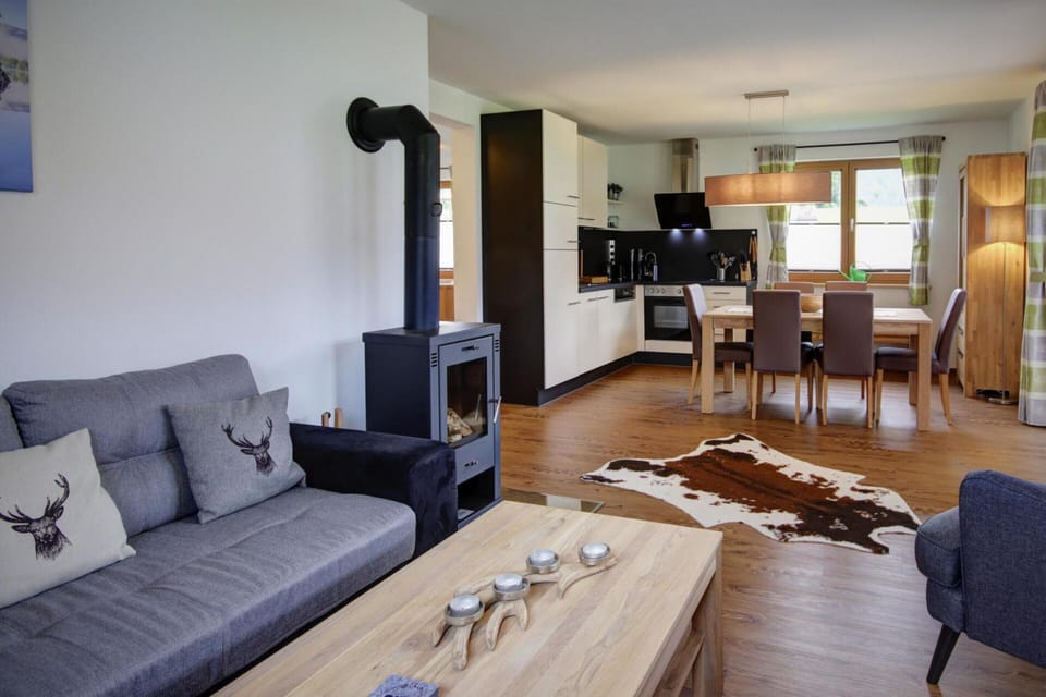 Chalet | Private kitchen | Electric kettle, toaster, highchair