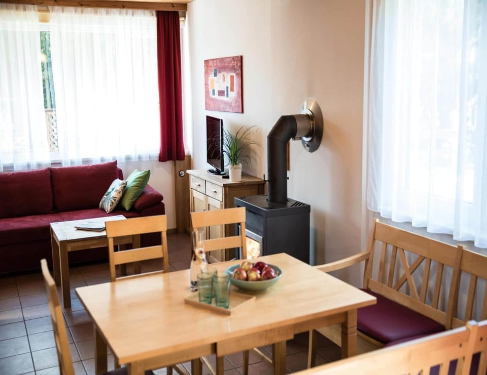 House | Dining