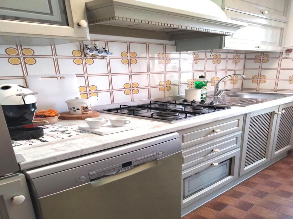 House | Private kitchen | Highchair