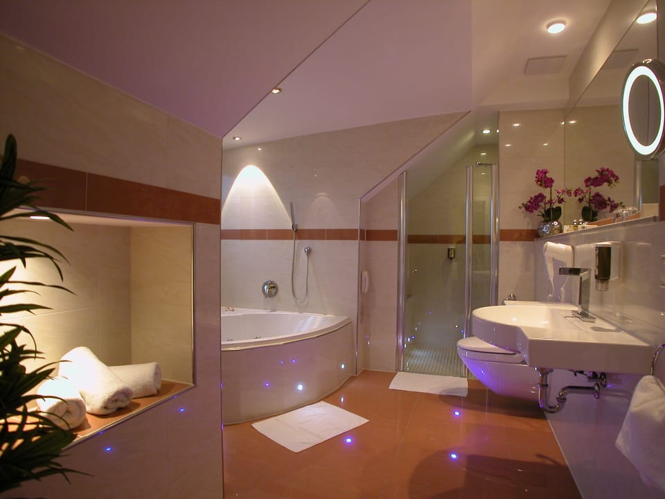 Tower Room | Bathroom | Towels