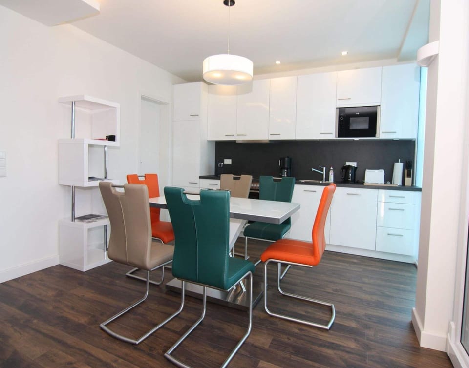 House | Dining