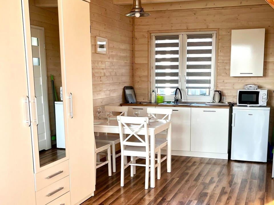 House | Private kitchen | Electric kettle, toaster, highchair