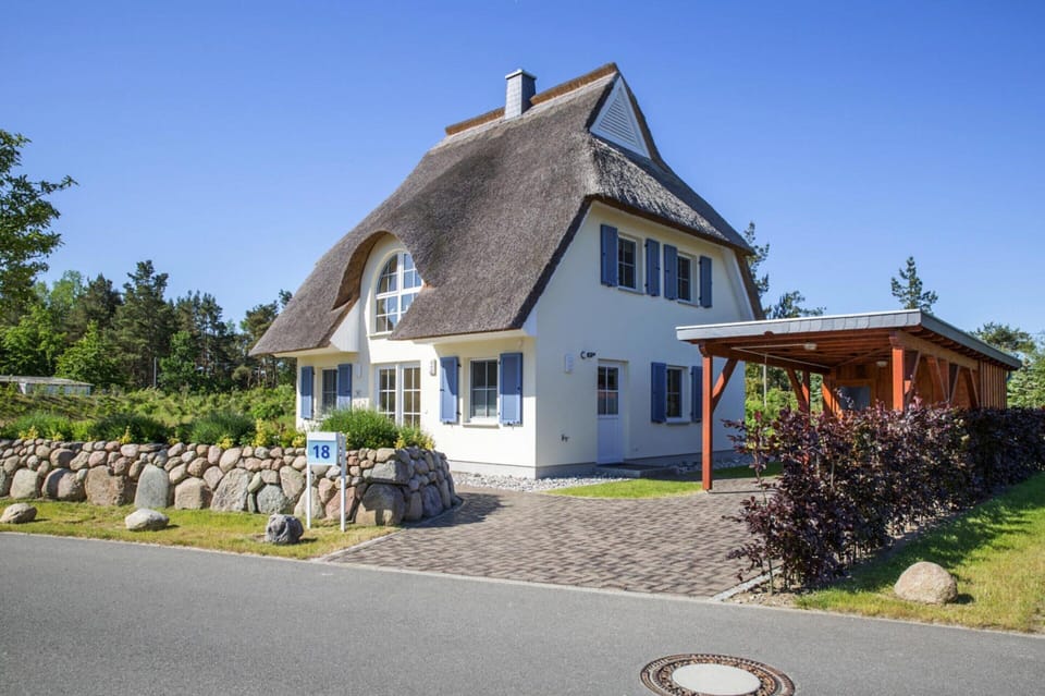 House | Exterior